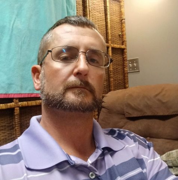 Meet your Posher, Derrick - Picture 1 of 1